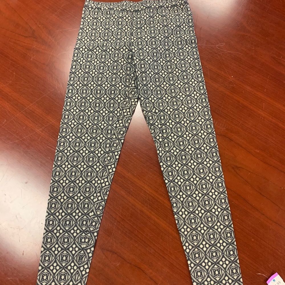 NWOT Hollister Soft Print Leggings sz M